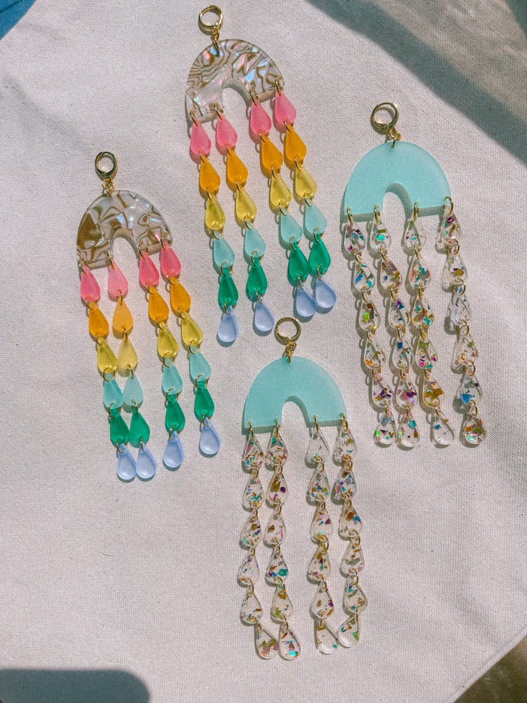 Rainbow Flaked Chandeliearrings
